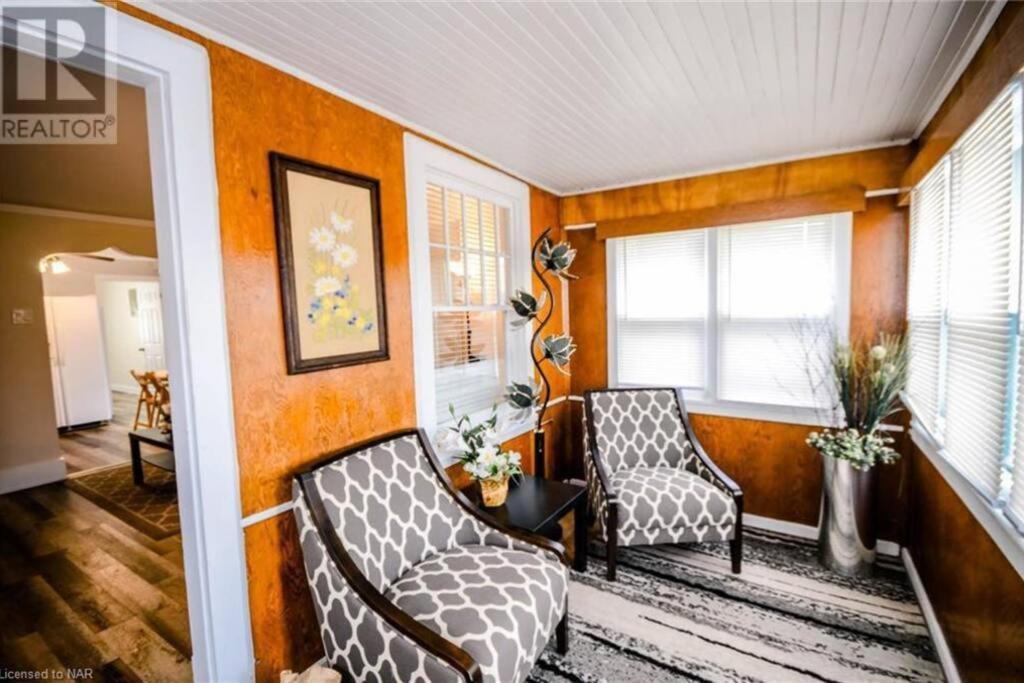 Cozy 3 Bedroom Downtown Cottage With Complimentary Breakfast Delivered Daily To The Rental Niagara Şelalesi Dış mekan fotoğraf